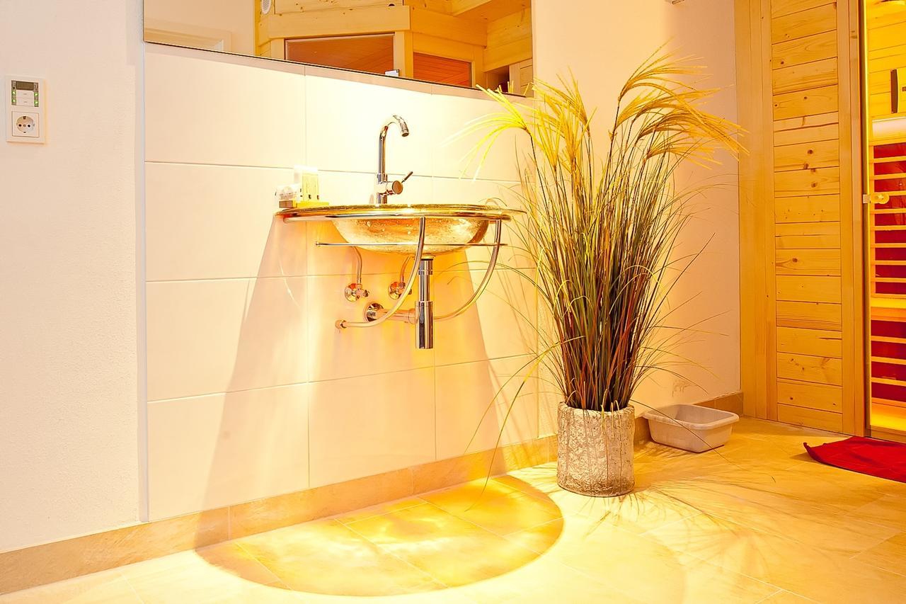 Hotel-Renner Buchbach Ngoại thất bức ảnh